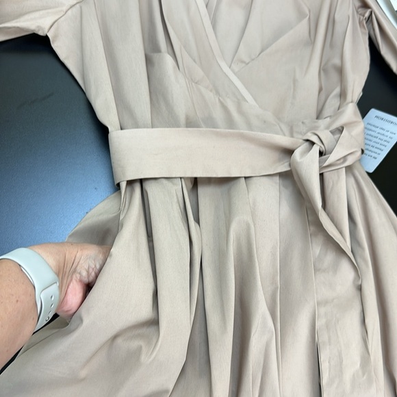 Vtg Donna Ricco Tan True Wrap Dress 8 V-Neck 3/4 Sleeves Full Pleated A-Line - Picture 4 of 12